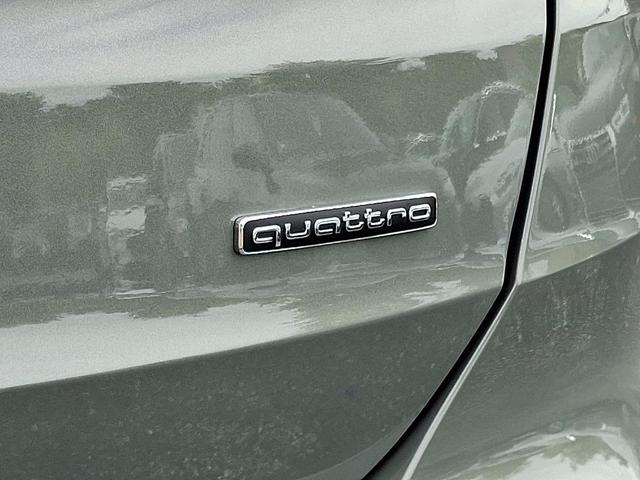 Photo of 2024 Chronos Gray Metallic Audi Q3