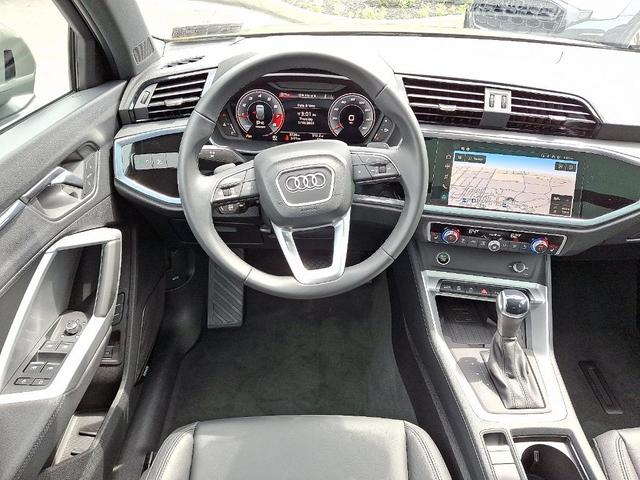 Photo of 2024 Chronos Gray Metallic Audi Q3