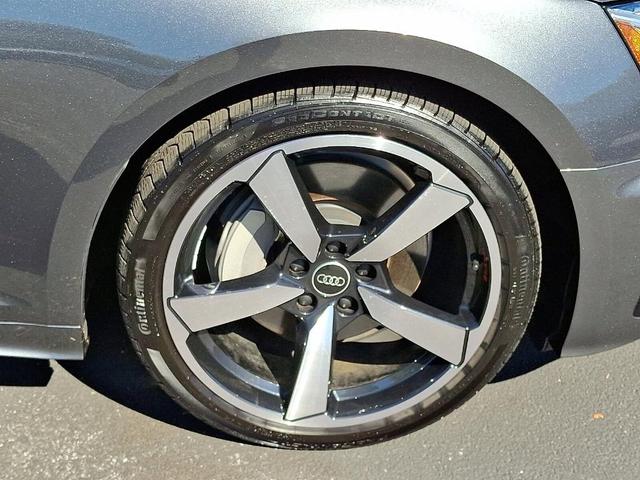 Photo of 2025 Daytona Gray Pearl Effect Audi A5 Sportback