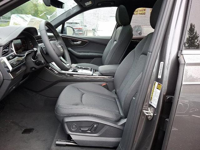 Photo of 2025 Samurai Gray Metallic Audi Q7