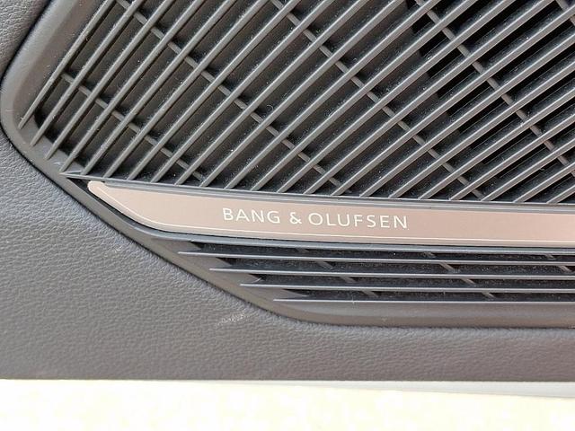Photo of 2021 Glacier White Metallic Audi A4