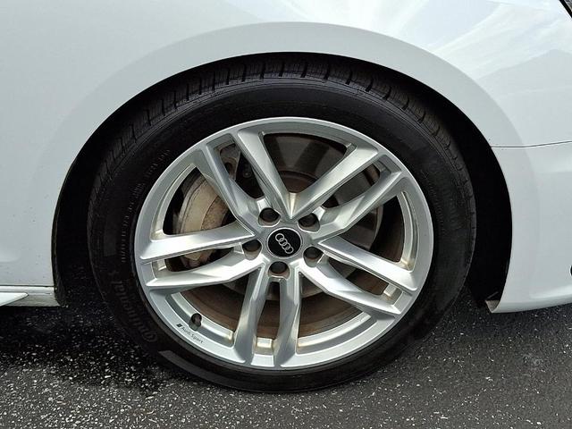 Photo of 2021 Glacier White Metallic Audi A4
