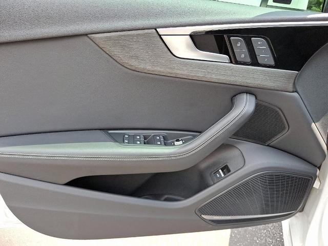 Photo of 2021 Glacier White Metallic Audi A4