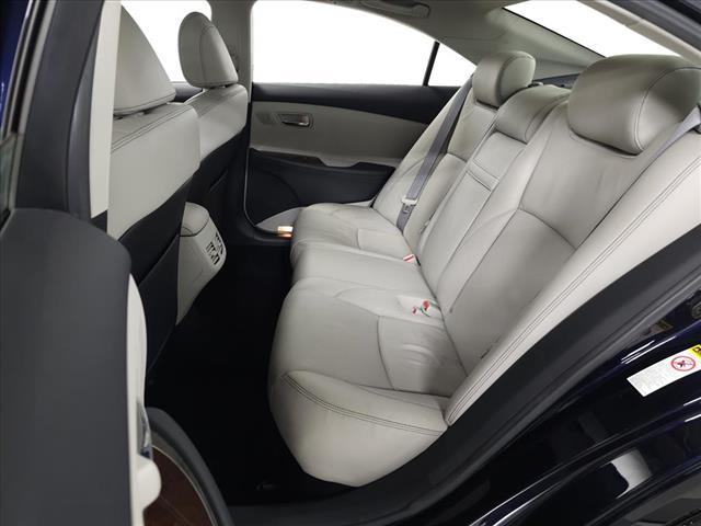 Photo of 2010 Cerulean Blue Metallic Lexus ES 350
