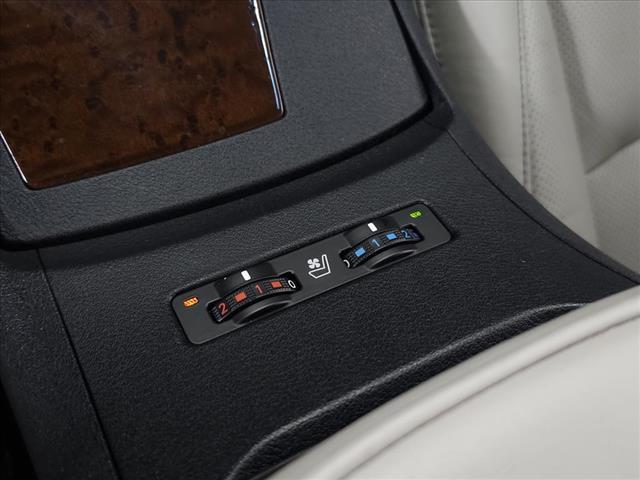 Photo of 2010 Cerulean Blue Metallic Lexus ES 350