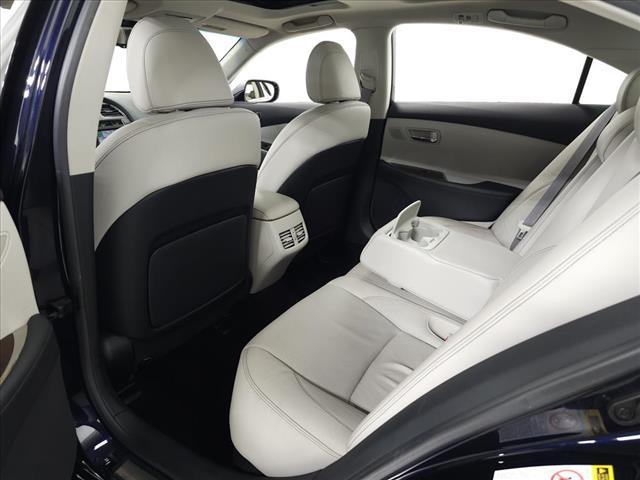Photo of 2010 Cerulean Blue Metallic Lexus ES 350