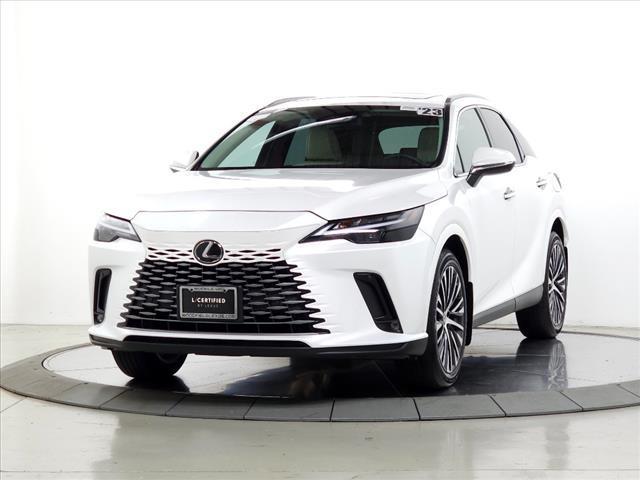 Photo of 2023 White Lexus RX 350