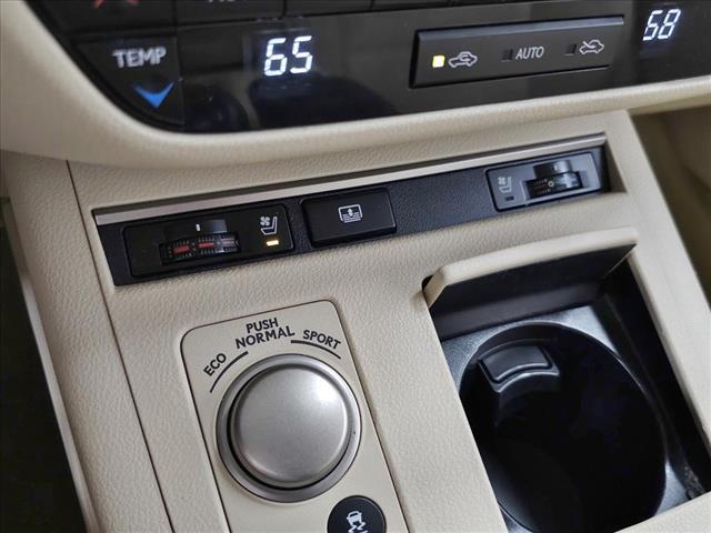 Photo of 2014 Black Lexus ES 350