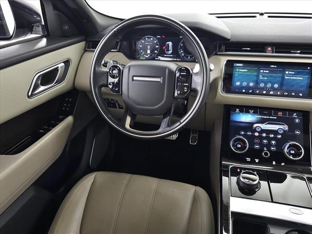 Photo of 2019 White Land Rover Range Rover Velar