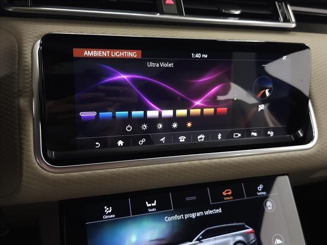 Photo of 2019 White Land Rover Range Rover Velar