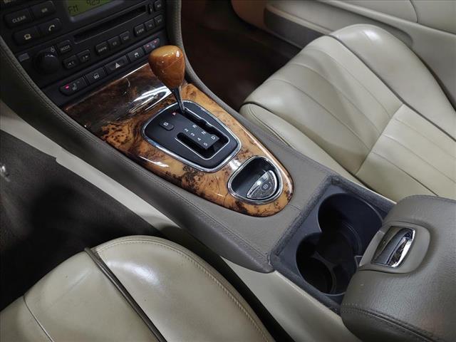 Photo of 2007 Porcelain Jaguar S-Type