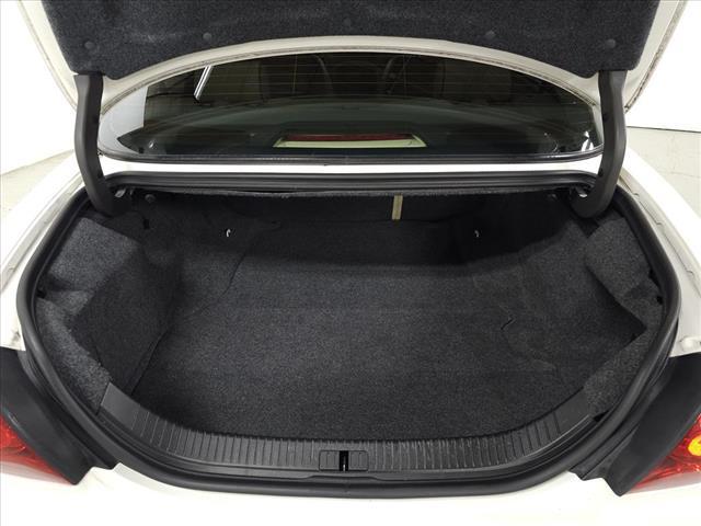Photo of 2007 Porcelain Jaguar S-Type