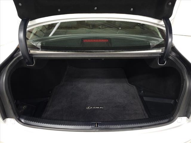 Photo of 2006 Silver Lexus IS 250