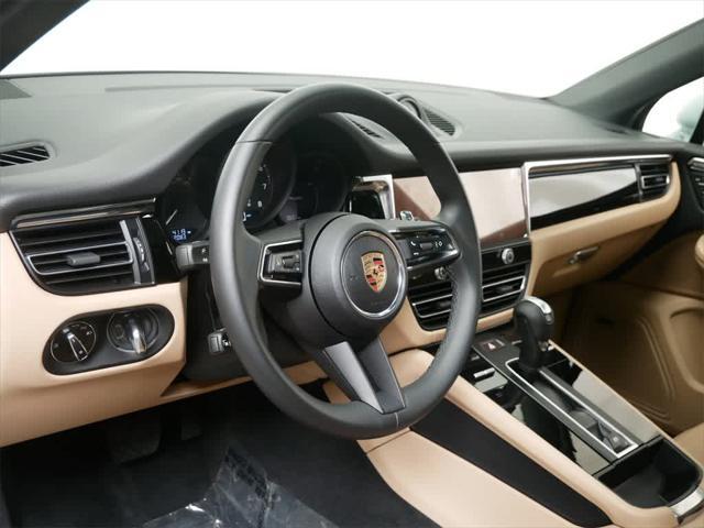 Photo of 2025 White Porsche Macan
