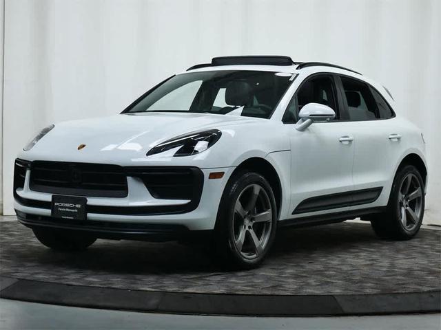 Photo of 2024 White Porsche Macan