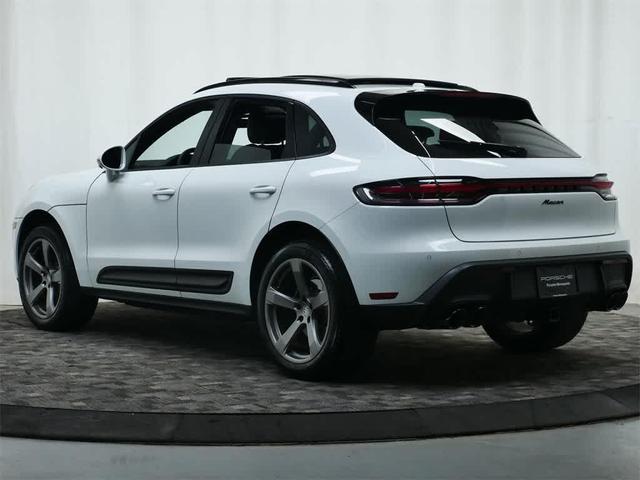 Photo of 2024 White Porsche Macan