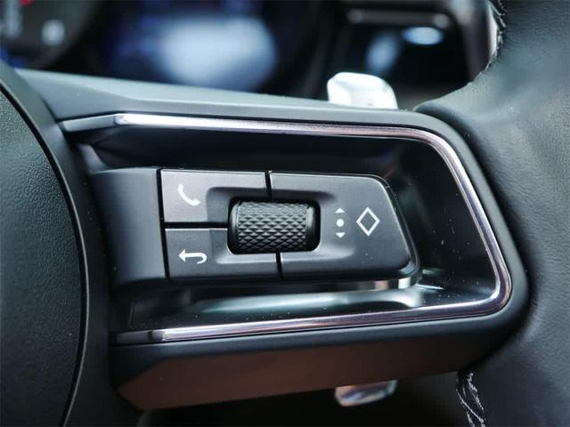 Photo of 2024 Black Porsche Macan