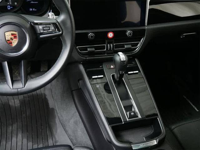Photo of 2024 Grey Porsche Macan
