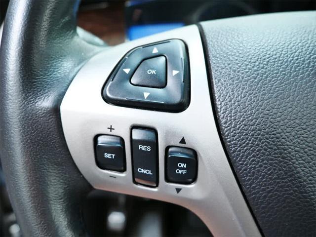 Photo of 2013 Ingot Silver Metallic Ford Taurus