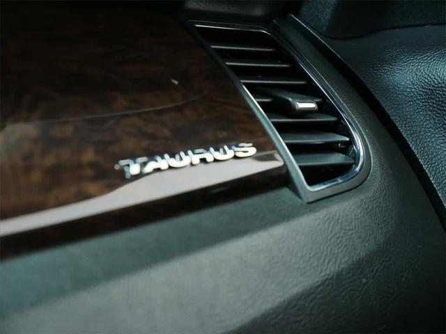 Photo of 2013 Ingot Silver Metallic Ford Taurus