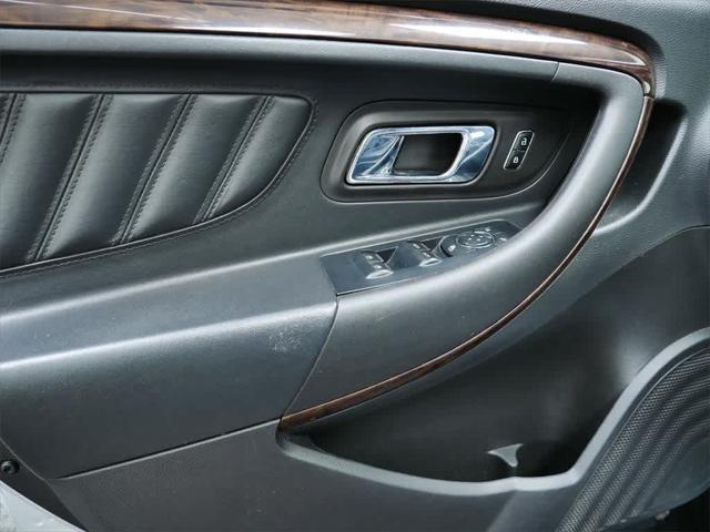 Photo of 2013 Ingot Silver Metallic Ford Taurus