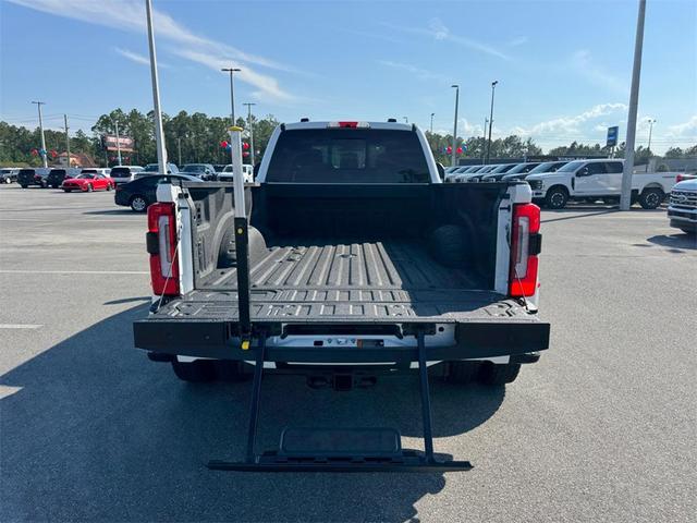 Photo of 2024 Star White Metallic Tri-Coat Ford F-450