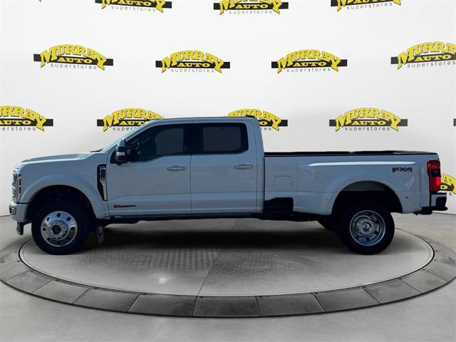 Photo of 2024 Star White Metallic Tri-Coat Ford F-450