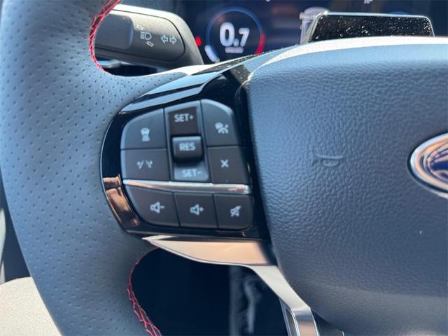 Photo of 2025 Star White Metallic Tri-Coat Ford Explorer