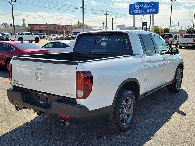 Photo of 2022 White Honda Ridgeline