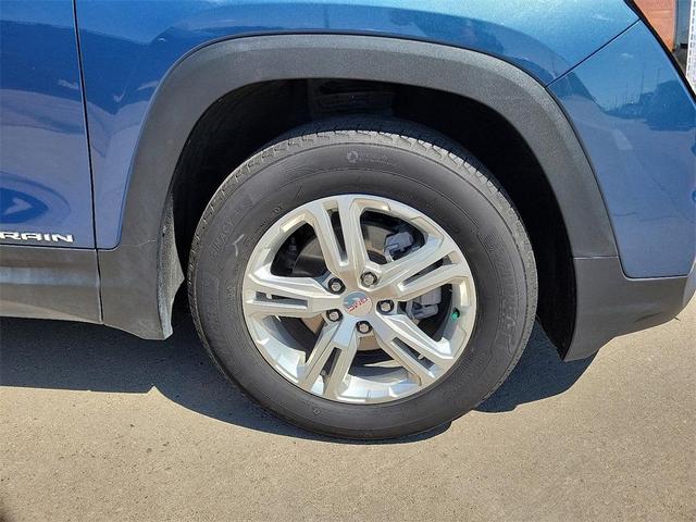 Photo of 2024 Metallic GMC Terrain