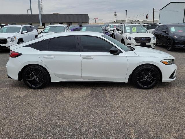 Photo of 2023 White Honda Civic