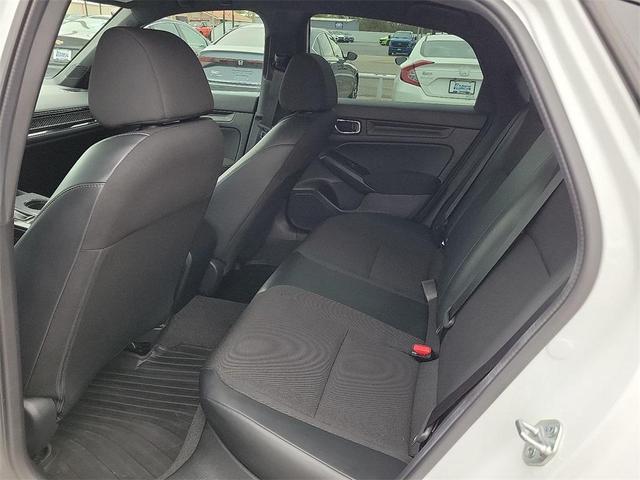 Photo of 2023 White Honda Civic