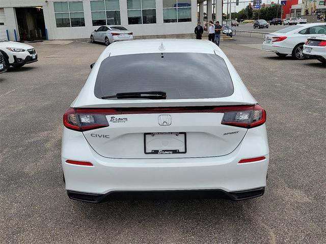 Photo of 2023 White Honda Civic