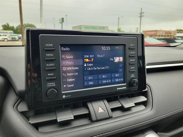 Photo of 2022 Silver Toyota RAV4 Hybrid
