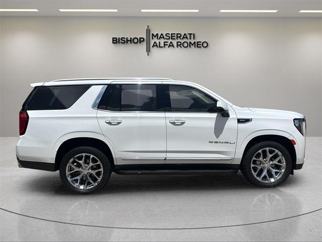 Photo of 2021 Summit White GMC Yukon