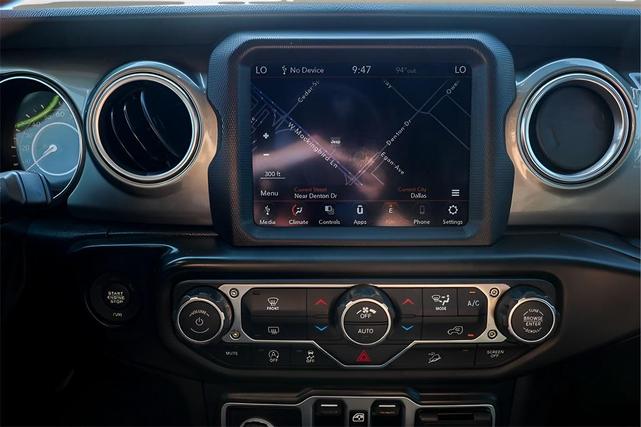 Photo of 2019 Black Clearcoat Jeep Wrangler Unlimited