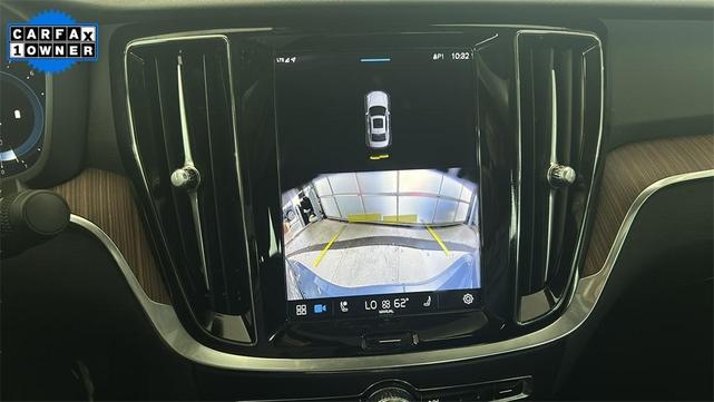 Photo of 2024 Thunder Gray Metallic Volvo S60