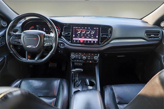 Photo of 2023 DB Black Crystal Clearcoat Dodge Durango