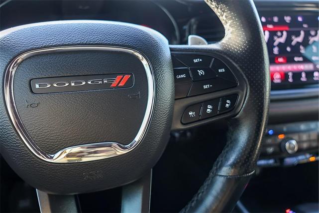 Photo of 2023 DB Black Crystal Clearcoat Dodge Durango