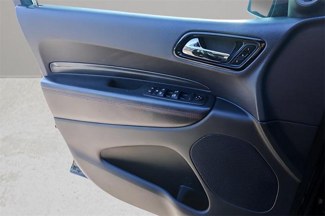 Photo of 2023 DB Black Crystal Clearcoat Dodge Durango