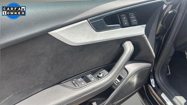 Photo of 2021 Mythos Black Metallic Audi S5