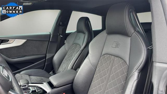 Photo of 2021 Mythos Black Metallic Audi S5