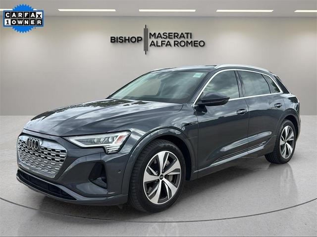 Photo of 2024 Manhattan Gray Metallic Audi Q8 e-tron