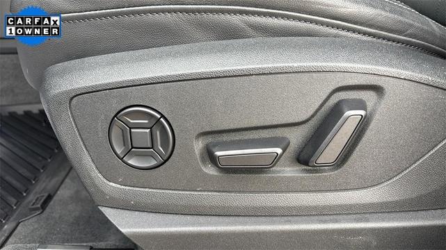 Photo of 2024 Manhattan Gray Metallic Audi Q8 e-tron
