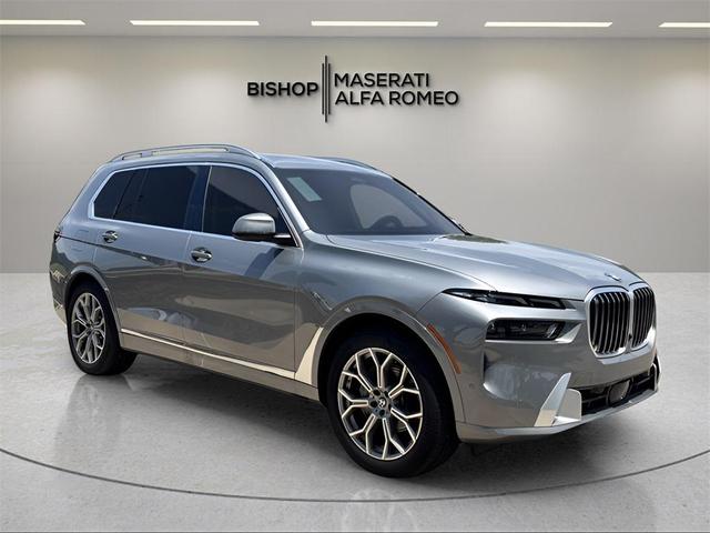 2025 BMW X7