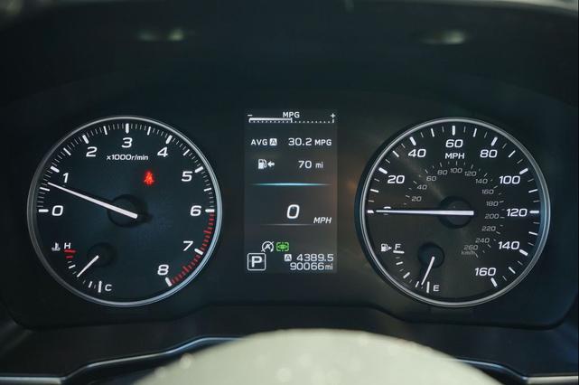 Photo of 2022 Crystal White Pearl Subaru Outback
