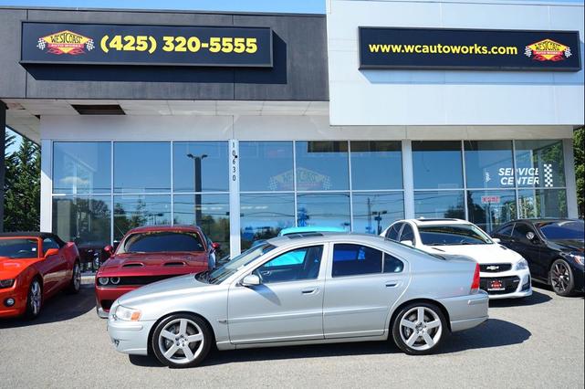 Photo of 2006 Electric Silver Metallic Volvo S60