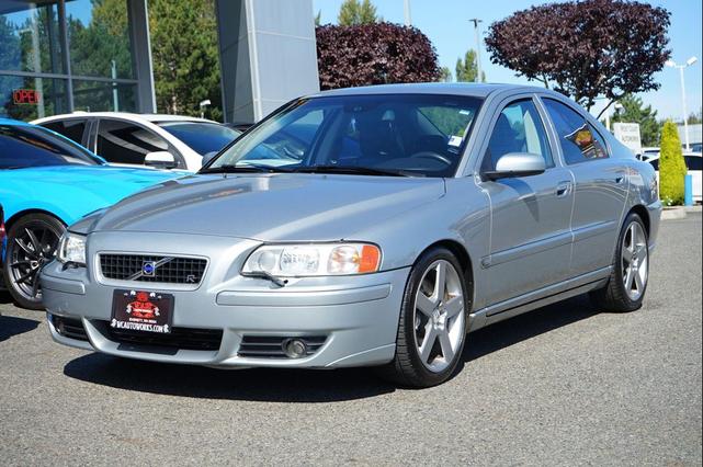 Photo of 2006 Electric Silver Metallic Volvo S60