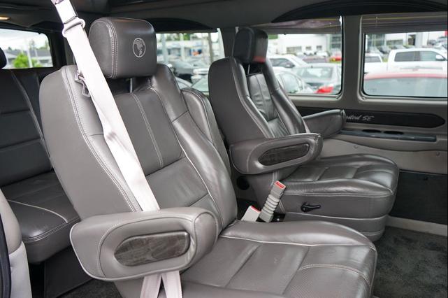 Photo of 2017 gray GMC Savana 2500