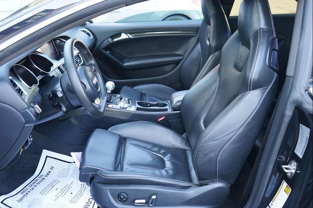 Photo of 2014 black Audi S5